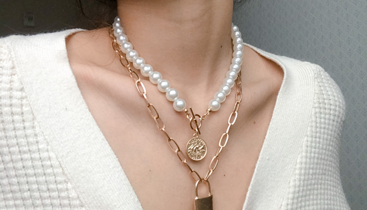 How to Style Pearl Jewellery for Any Occasion: From Casual to Formal.