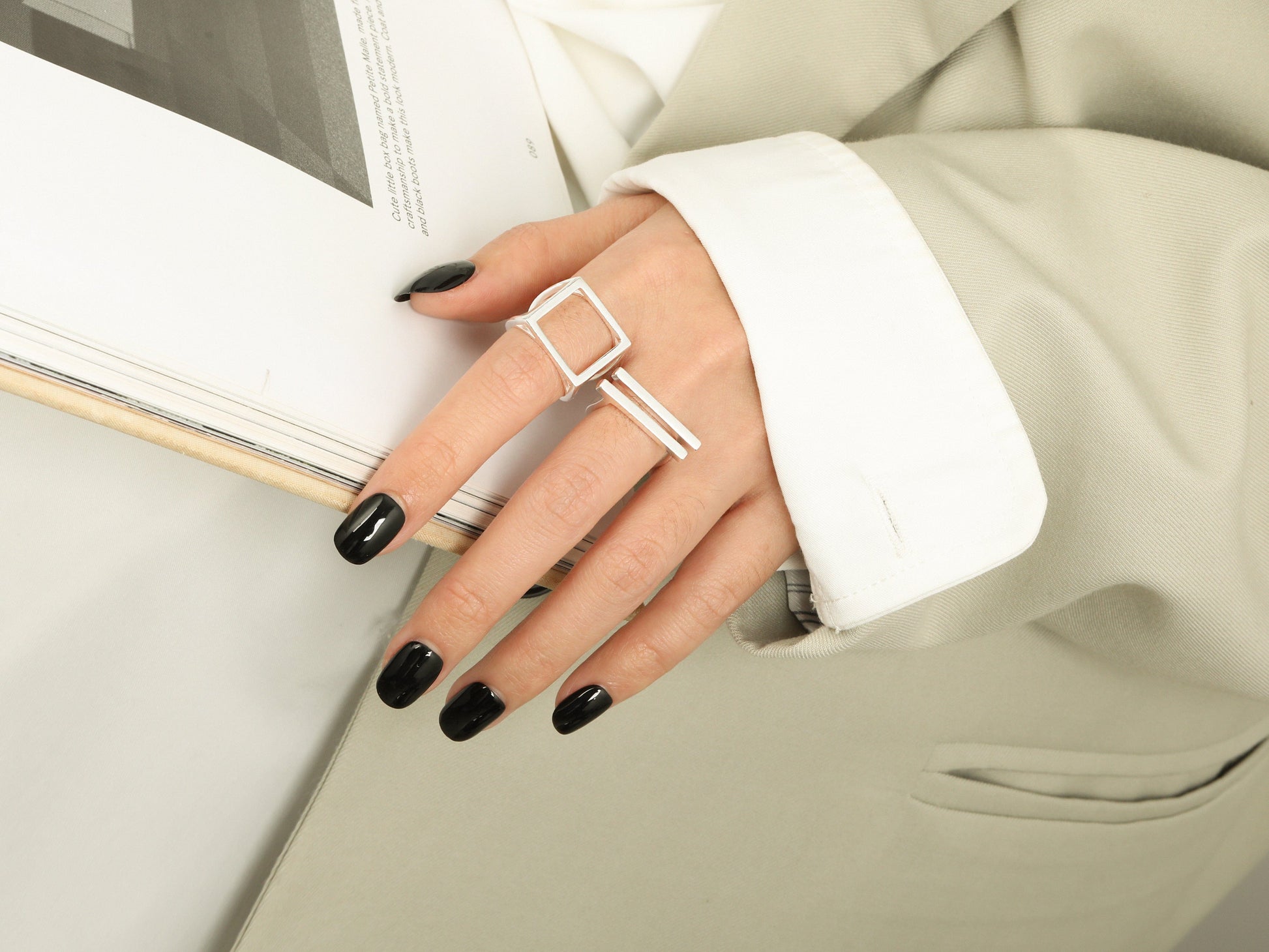 18K Gold or Silver Double Bar Statement Ring Elevate Your Style with an 18K Gold or Silver Double Bar Geometric Statement Ring - Adjustable and Modern Design