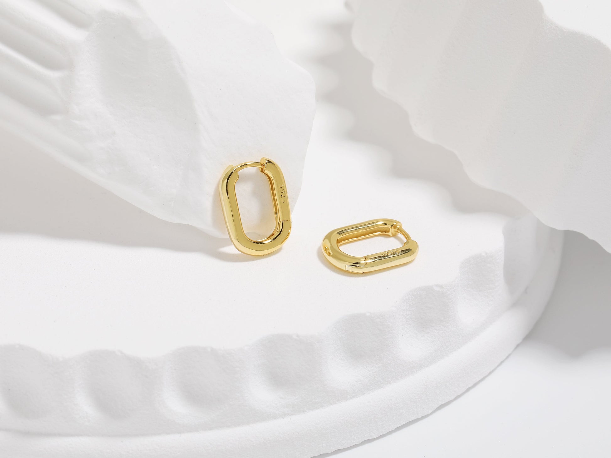 Rectangular Oval Hoop Earrings Elevate Your Style with Silver Rectangular Oval Hoop Earrings - Minimal Geometric U Shape Design