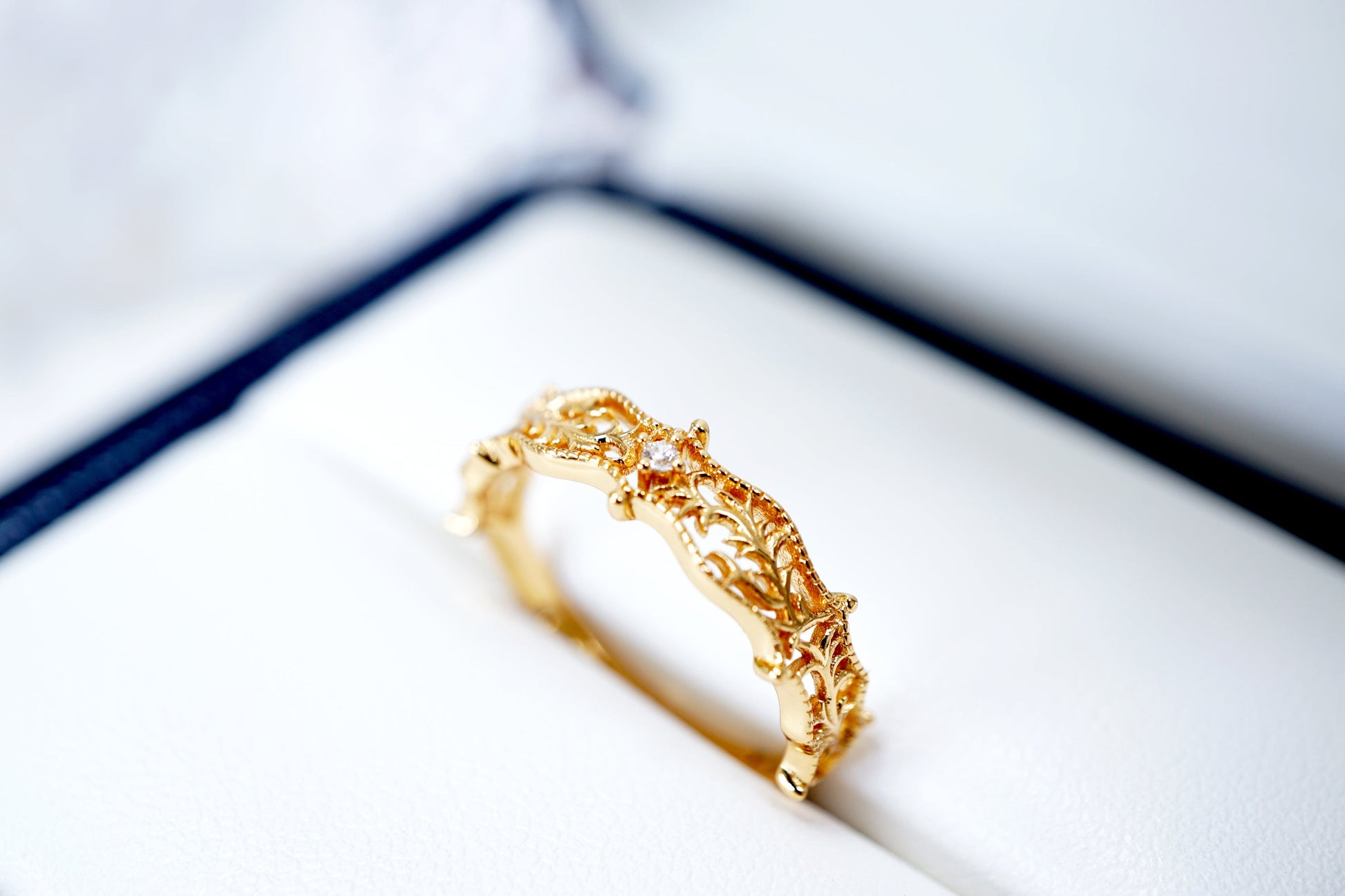 18K Gold 18K Gold Vermeil Hollowed Flower Vine Ring Discover the 18K Gold Vermeil Hollowed Flower Vine Ring - Perfect Stacking, Vintage Style Gift Ring