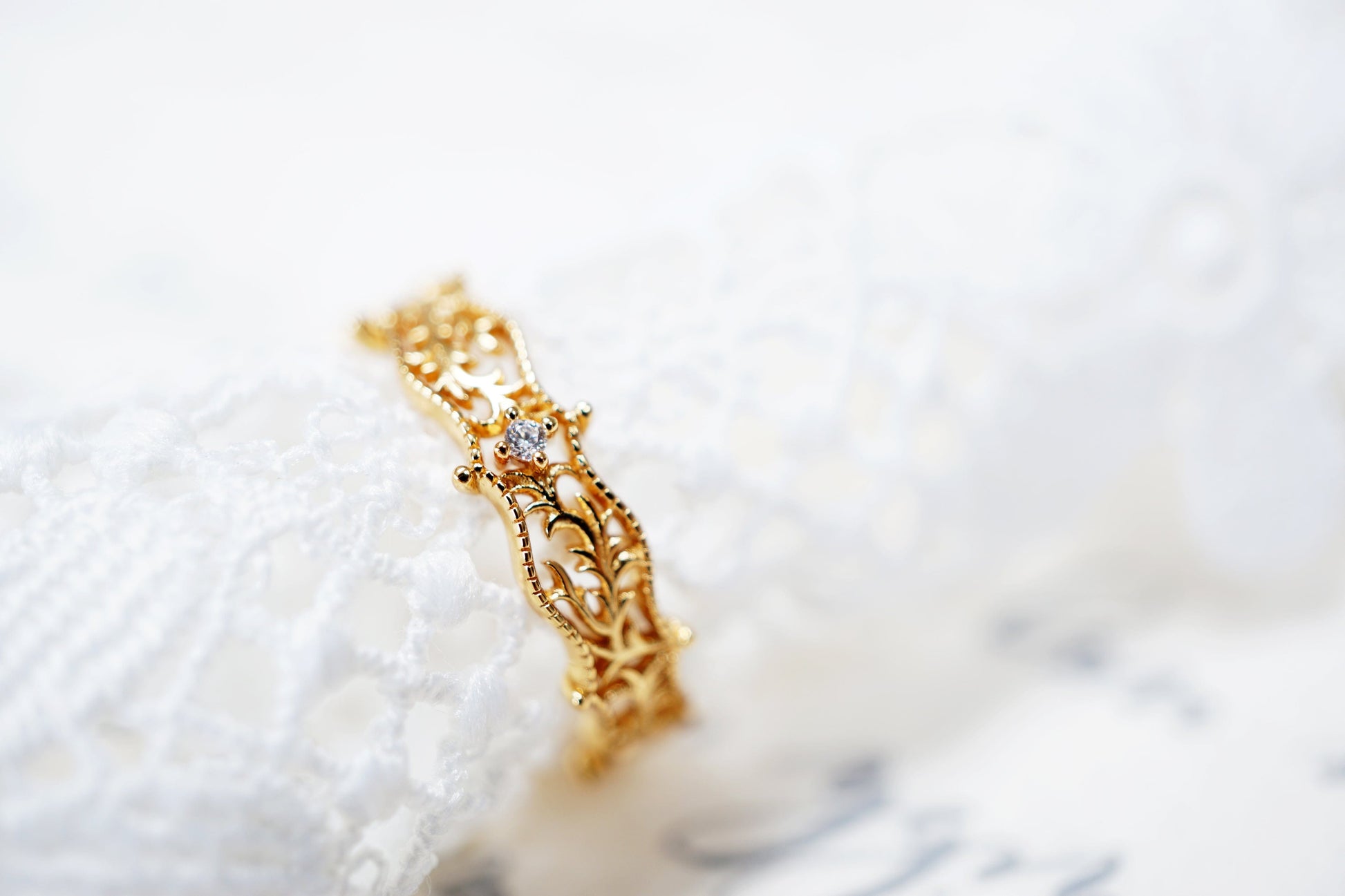 18K Gold 18K Gold Vermeil Hollowed Flower Vine Ring Discover the 18K Gold Vermeil Hollowed Flower Vine Ring - Perfect Stacking, Vintage Style Gift Ring
