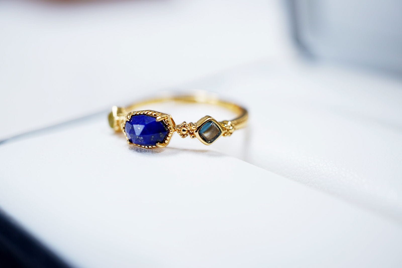 18K Gold 18K Natural Blue Lapis Lazuli Three Stone Ring Discover the 18K Natural Blue Lapis Lazuli Three Stone Ring: Dainty, Vintage Style, Adjustable, Perfect Gift