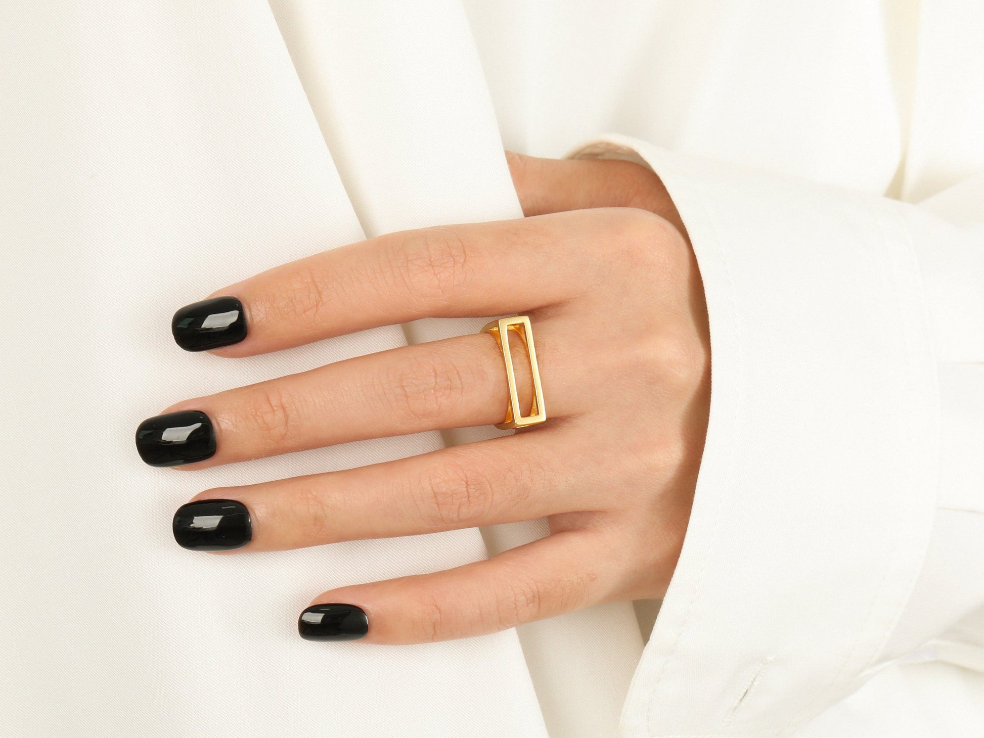 Geometric Rectangle Cutout Adjustable Ring Geometric Rectangle Cutout Adjustable Ring