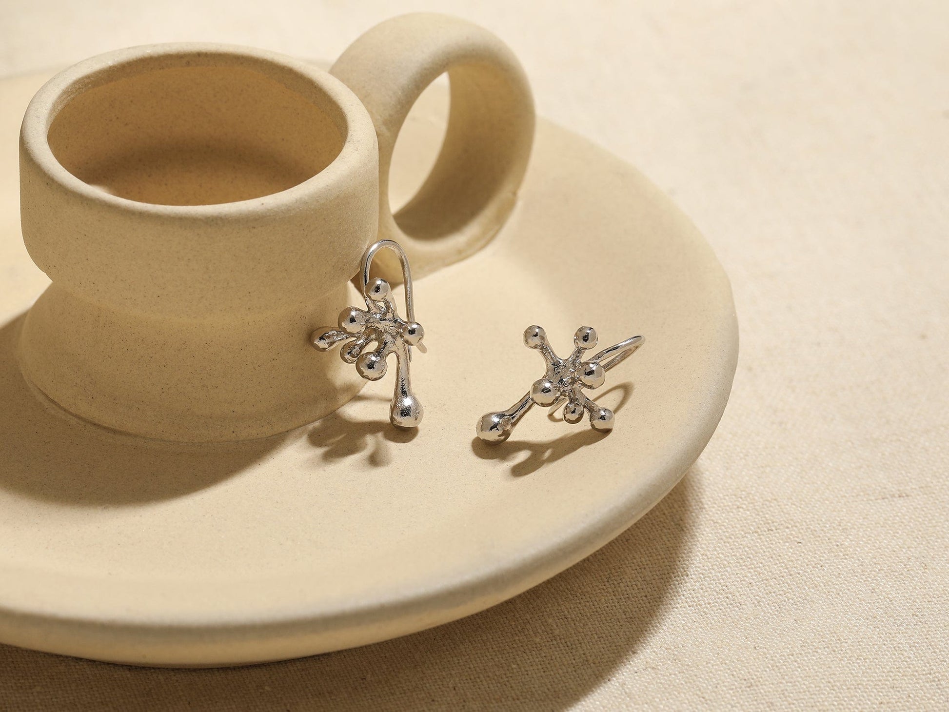 18K Gold Vermeil Splash Drop Earrings 18K Gold Vermeil Splash Drop Earrings