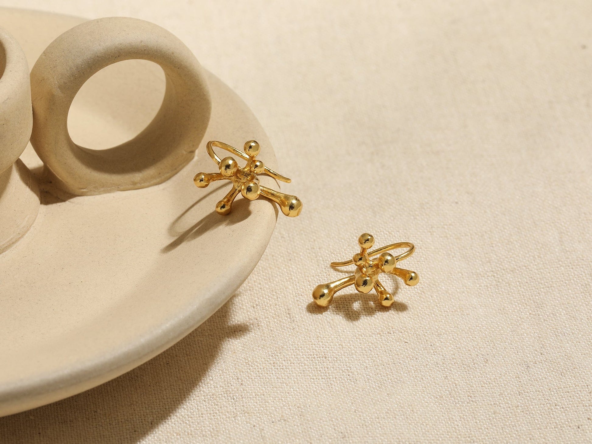 18K Gold Vermeil Splash Drop Earrings 18K Gold Vermeil Splash Drop Earrings