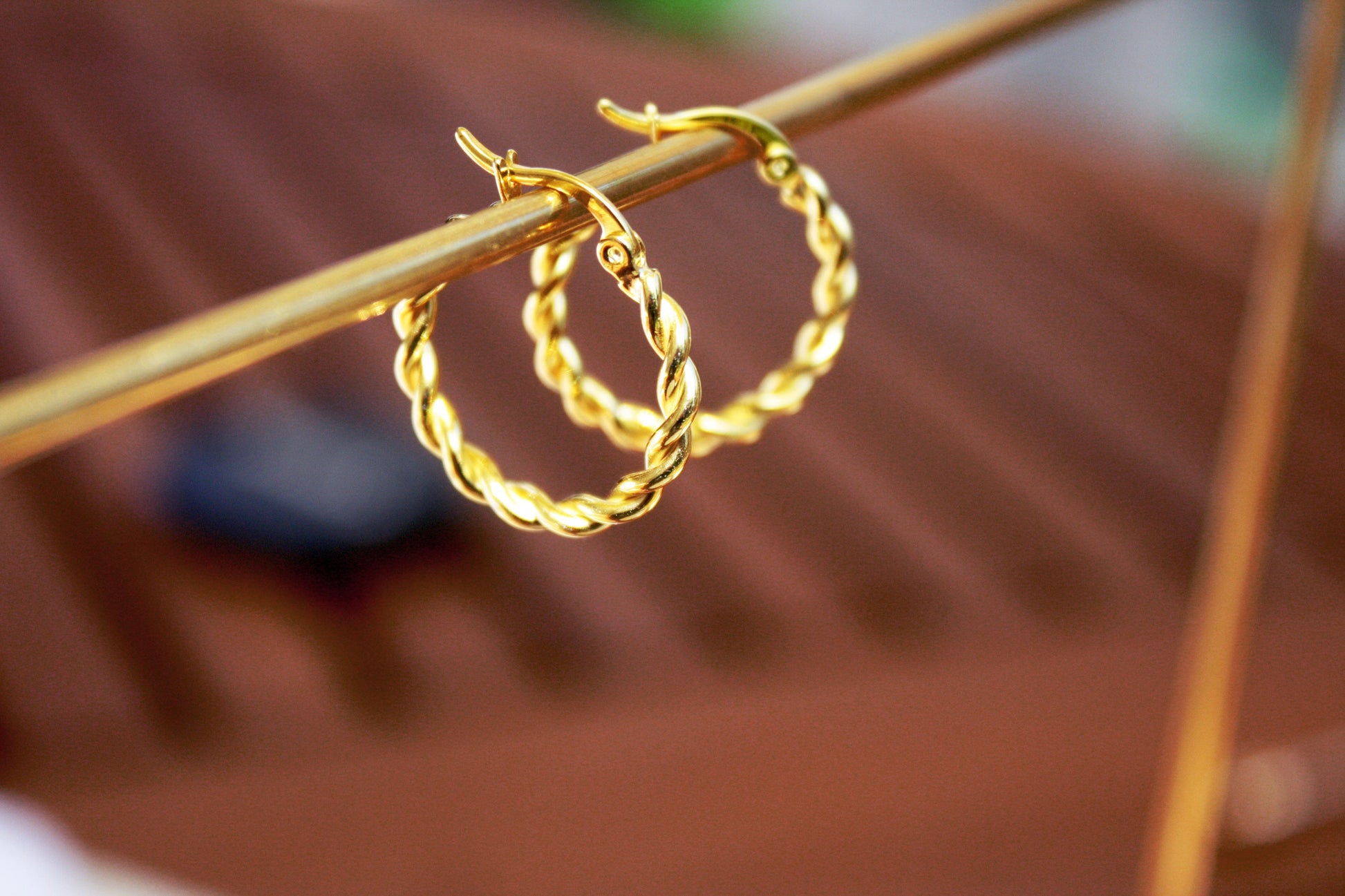 20mm Gold Twist Creole Hoop Earrings Elevate Your Style with 20mm Gold Twist Creole Hoop Earrings - Dainty, Minimalist, and Braided Design