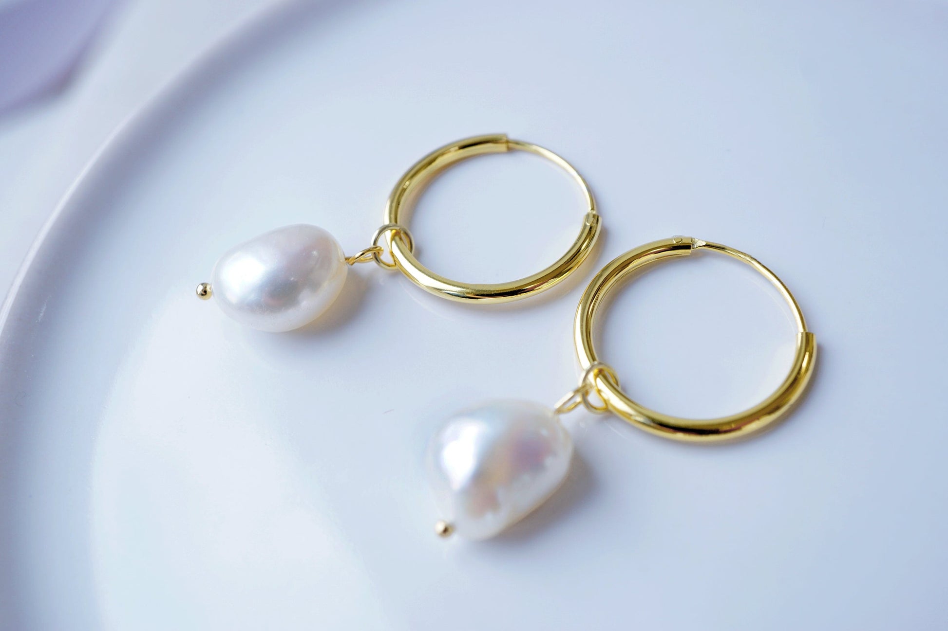15mm Pearl Charm Hoop Earrings Elegant 15mm Pearl Charm Hoop Earrings - Perfect Geometric Pearl Drop Earrings for Bridesmaid Gifts