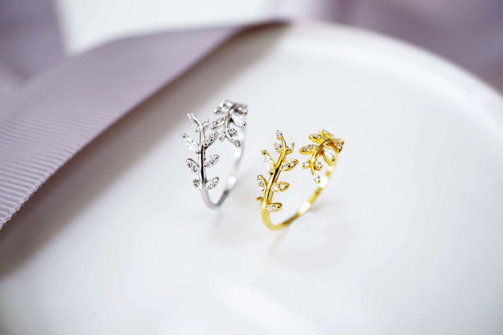 Silver or Gold Cubic Zirconia Leaf Wrap Ring Silver or Gold Cubic Zirconia Leaf Wrap Ring