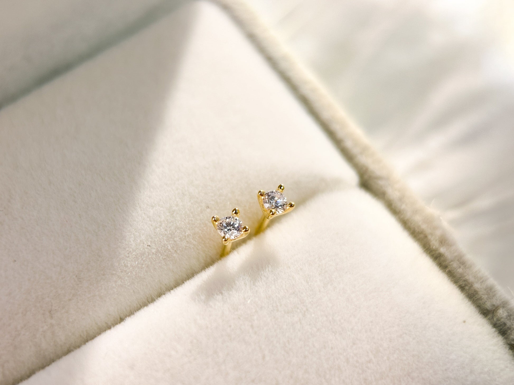 Tiny Cubic Zirconia Stud Earrings Tiny Cubic Zirconia Stud Earrings