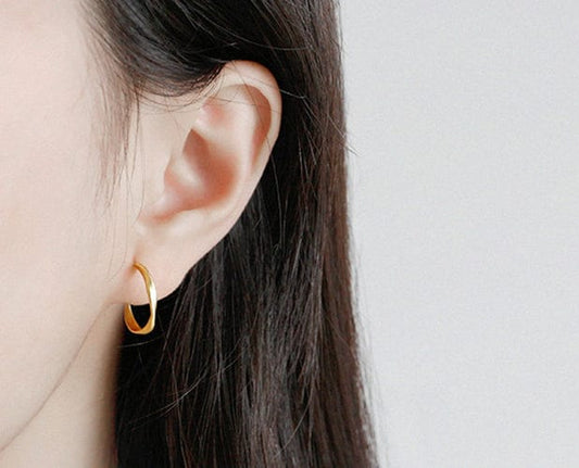 15MM Gold Twisted Huggie Hoop Earrings 15MM Gold Twisted Huggie Hoop Earrings