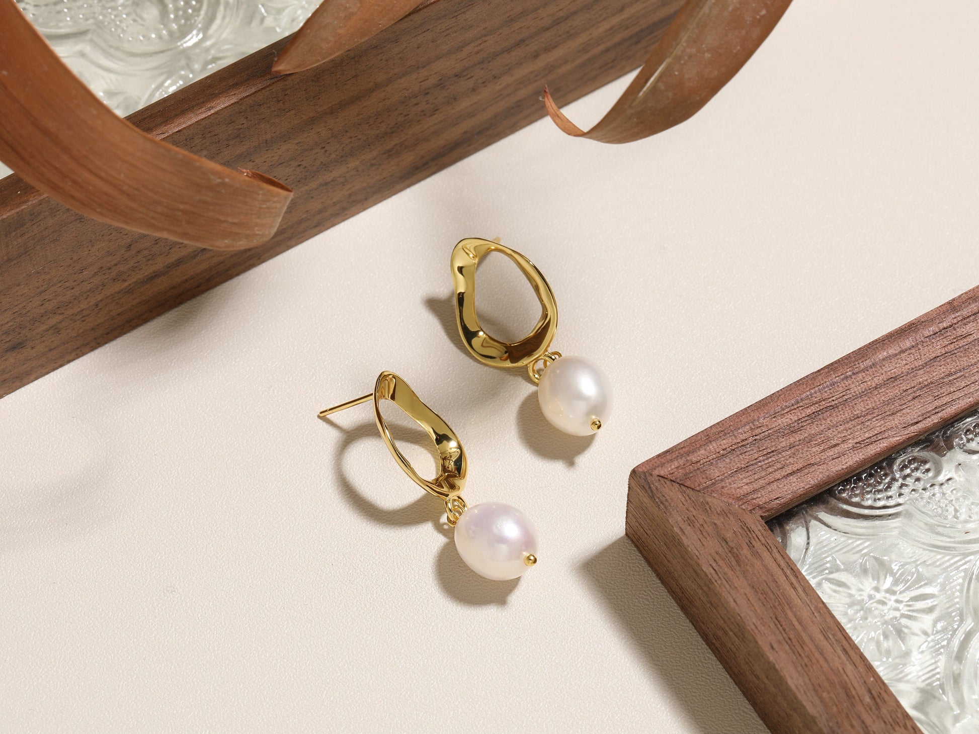 18K Gold Oval Earrings with Organic-Shaped Baroque Pearl 18K Gold Oval Earrings with Organic-Shaped Baroque Pearl