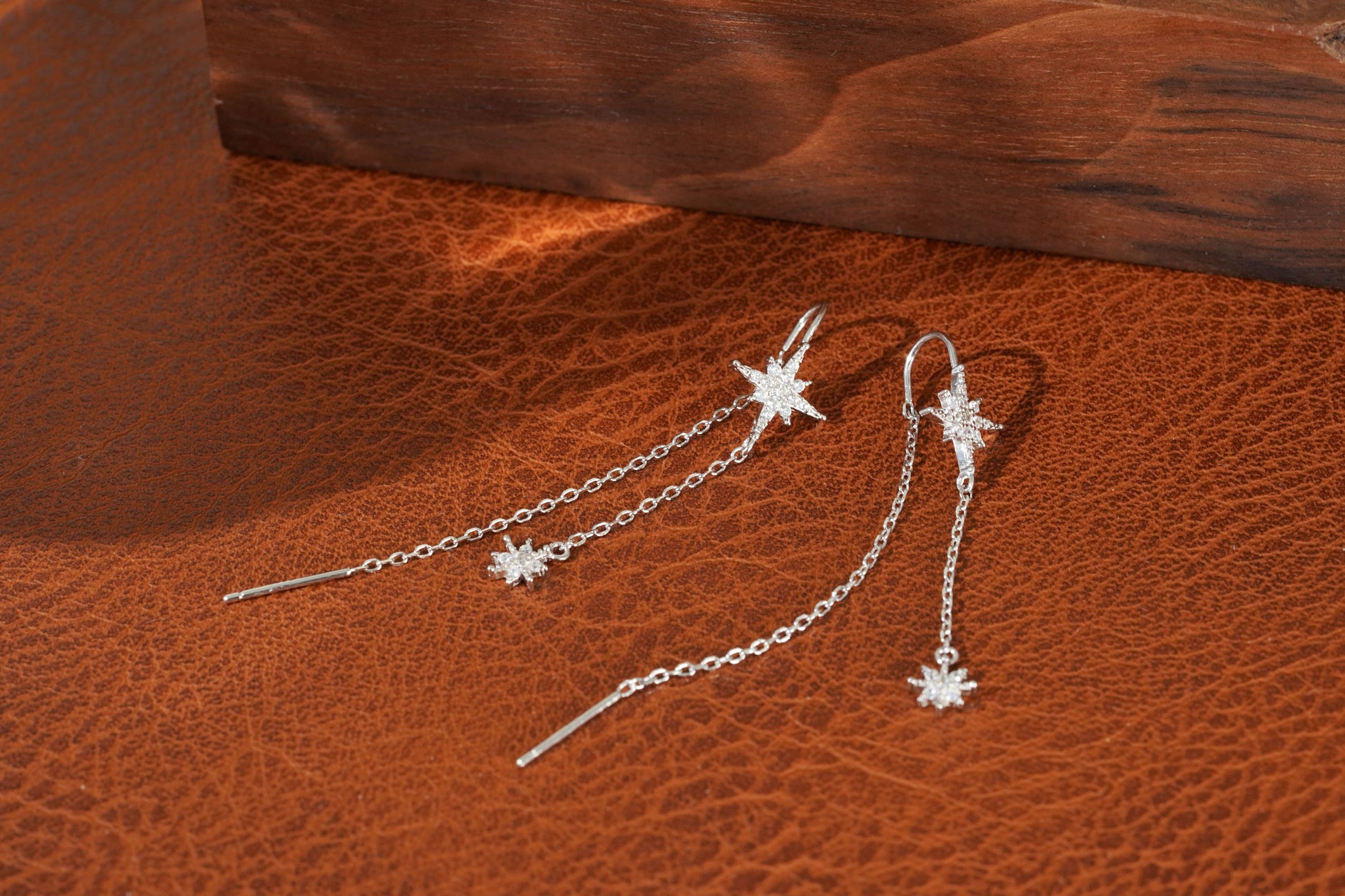 Sterling Silver Northern Star Drop Chain Earrings Sterling Silver Northern Star Drop Chain Earrings
