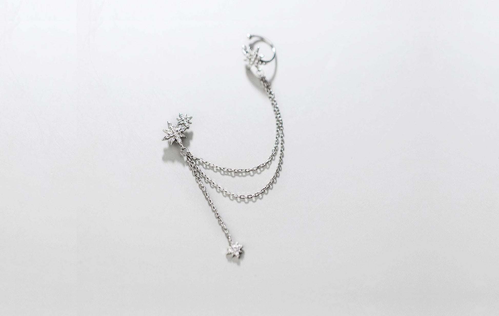 Single Celestial Star Chain Earring in Sterling Silver Single Celestial Star Chain Earring in Sterling Silver