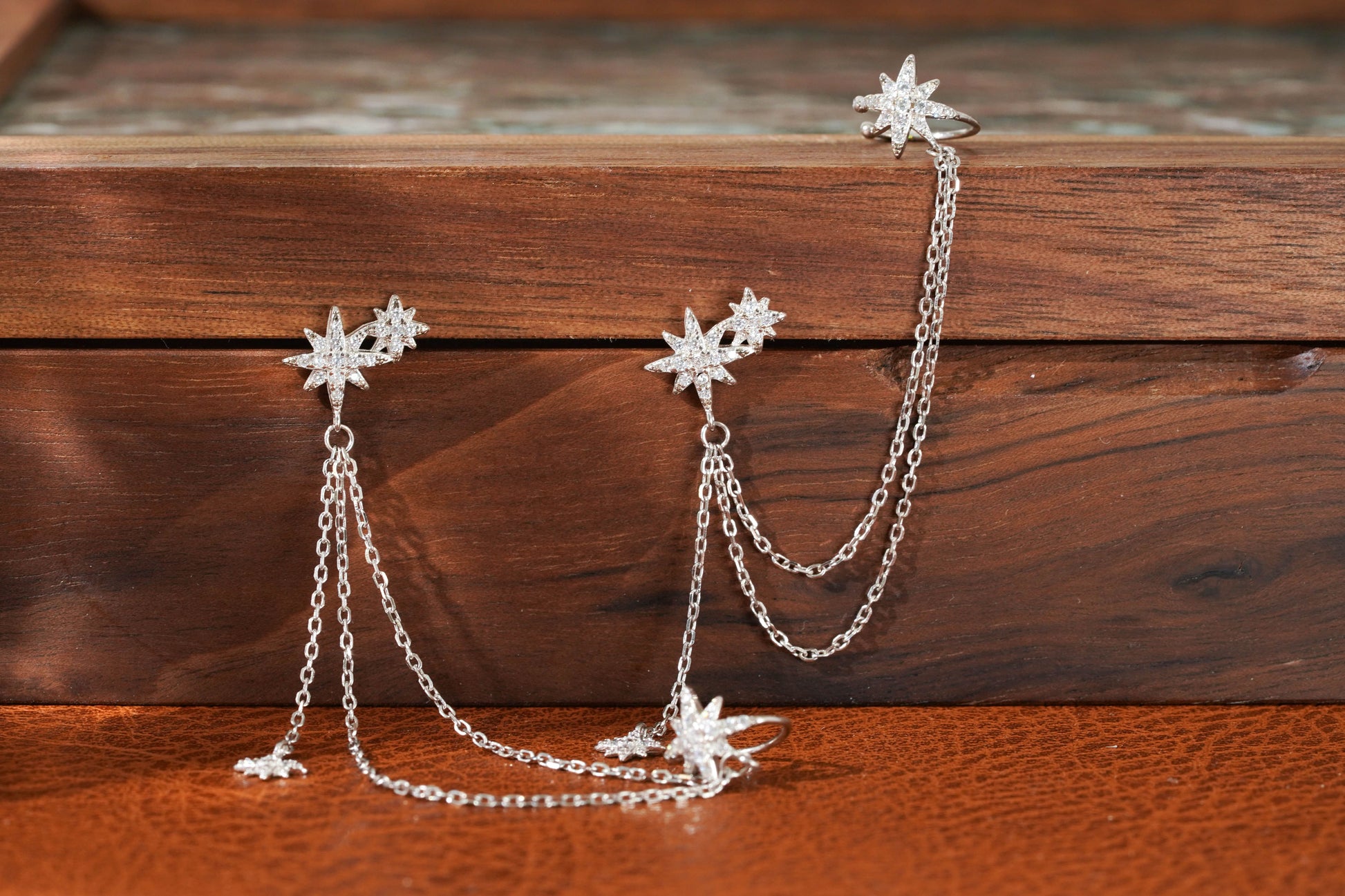 Single Celestial Star Chain Earring in Sterling Silver Single Celestial Star Chain Earring in Sterling Silver