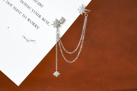 Single Celestial Star Chain Earring in Sterling Silver Single Celestial Star Chain Earring in Sterling Silver