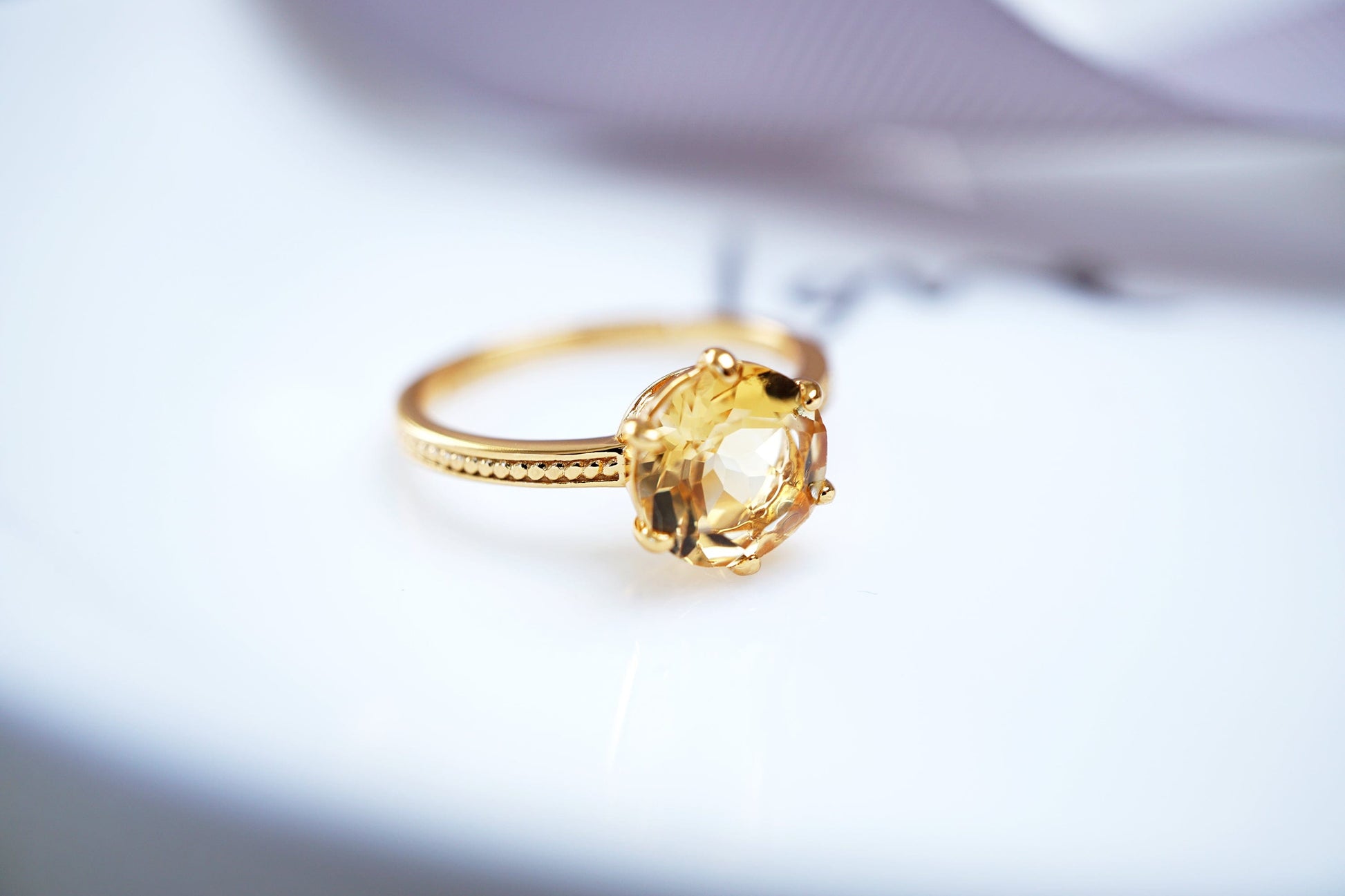 Gold 18K Gold Large Round Citrine Solitaire Ring 18K Gold Large Round Citrine Solitaire Ring - Vintage Style Stacking Ring with Natural Gemstone, Perfect Gift