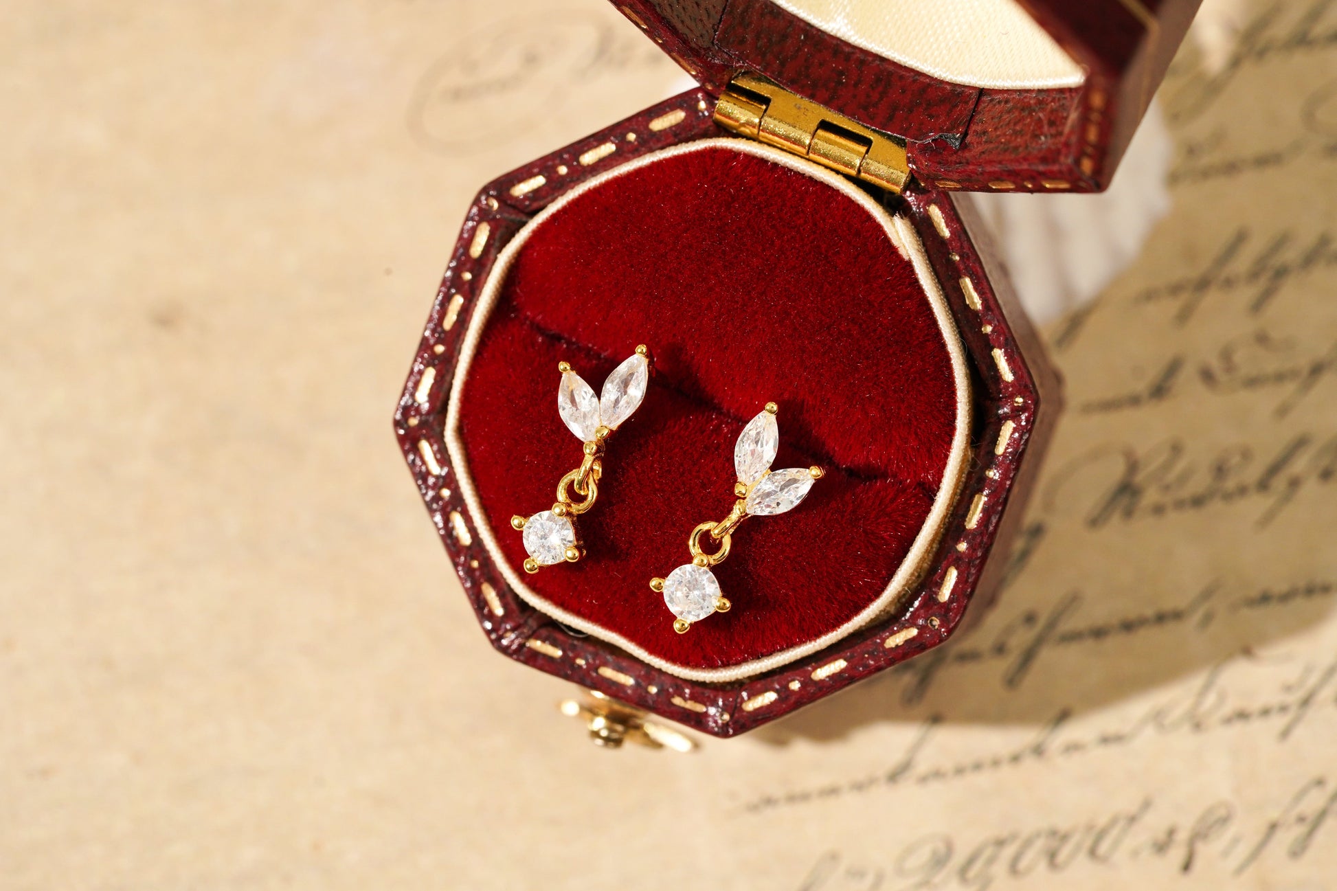 Mini Leaf Dangle Stud Earrings Mini Leaf Dangle Stud Earrings