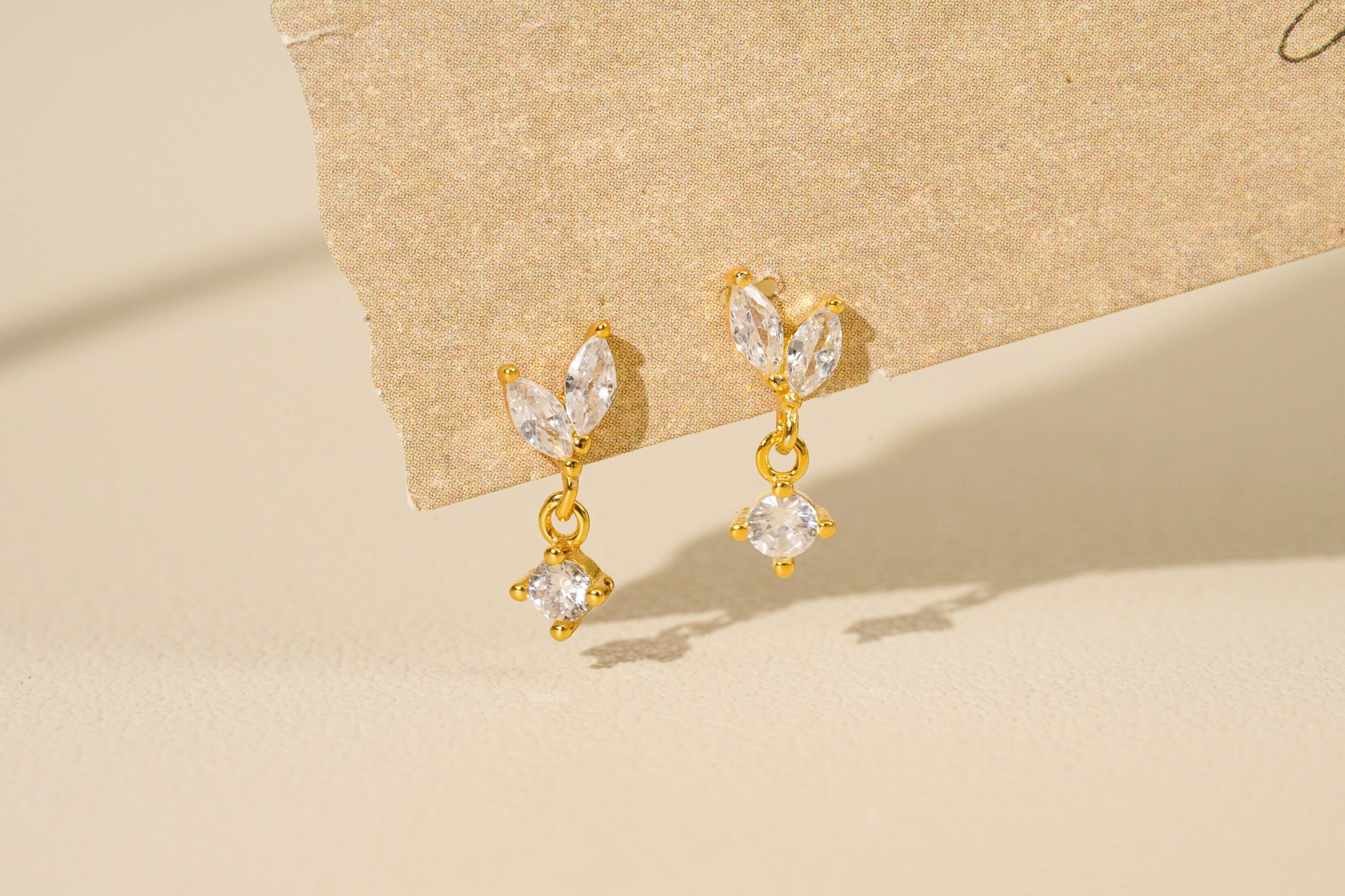 Mini Leaf Dangle Stud Earrings Mini Leaf Dangle Stud Earrings