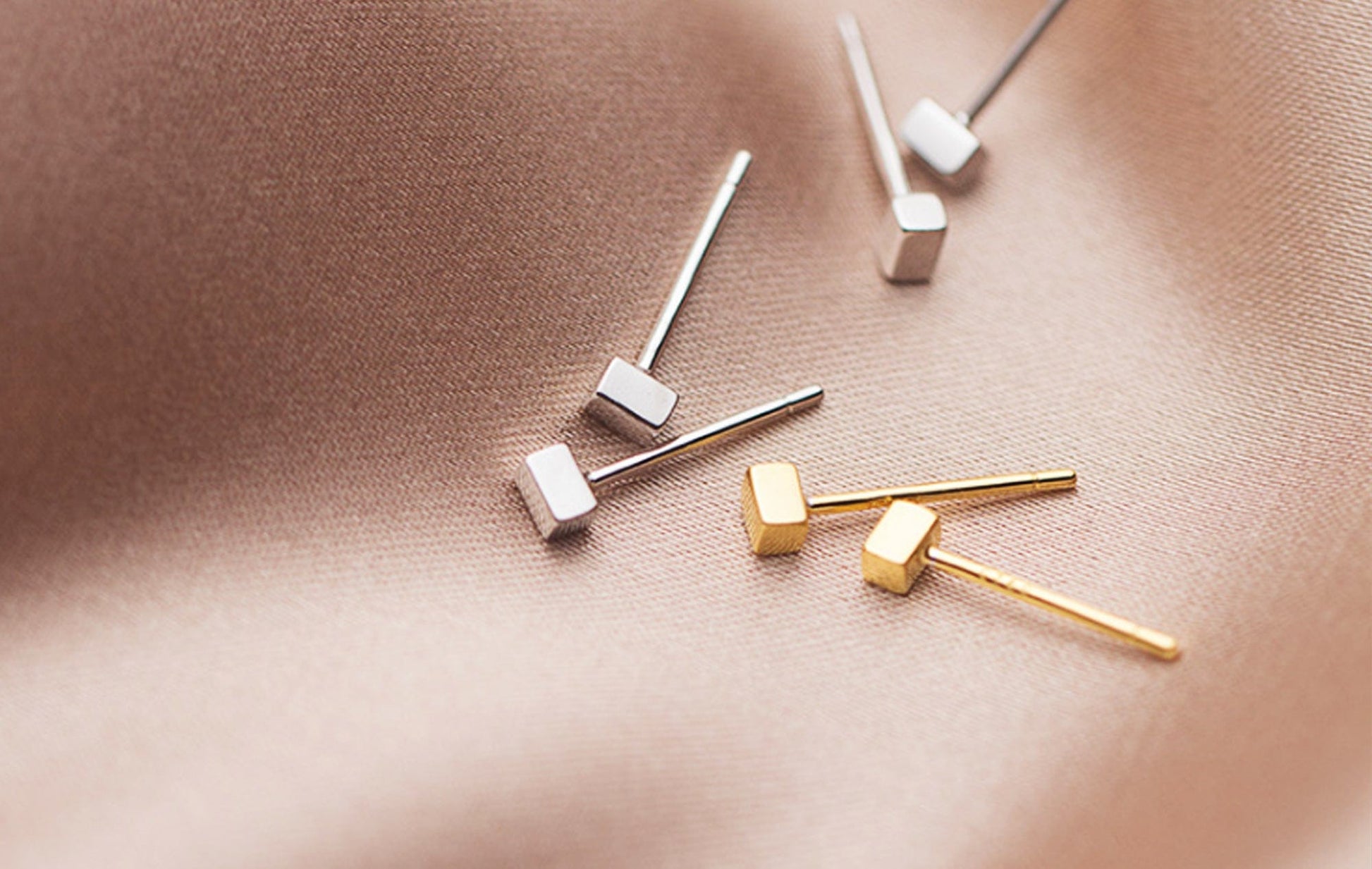 Tiny Gold Rectangle Stud Earrings Tiny Gold Rectangle Stud Earrings