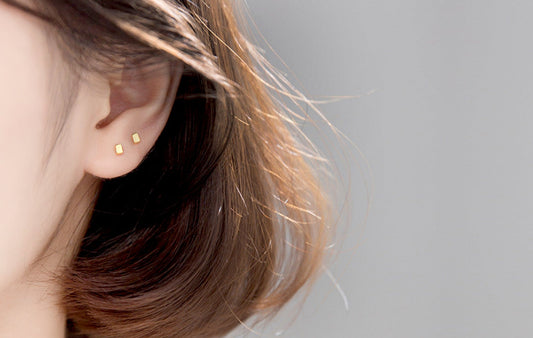 Tiny Gold Rectangle Stud Earrings Tiny Gold Rectangle Stud Earrings